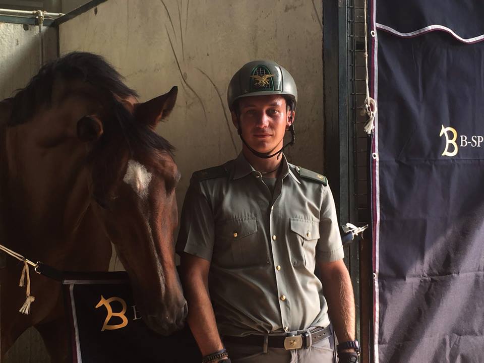 Filippo Codecasa per B-Sporthorses: vendita attrezzature e accessori per il cavallo e il cavaliere